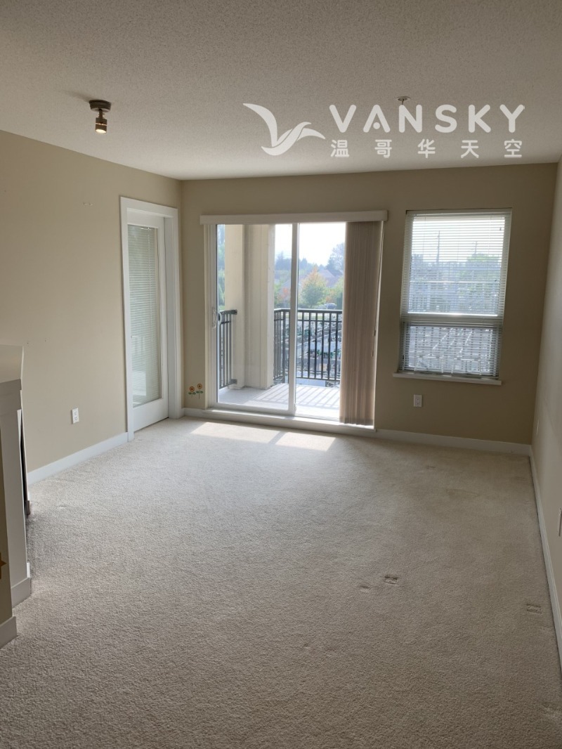 260521093326_3 Living room.jpg